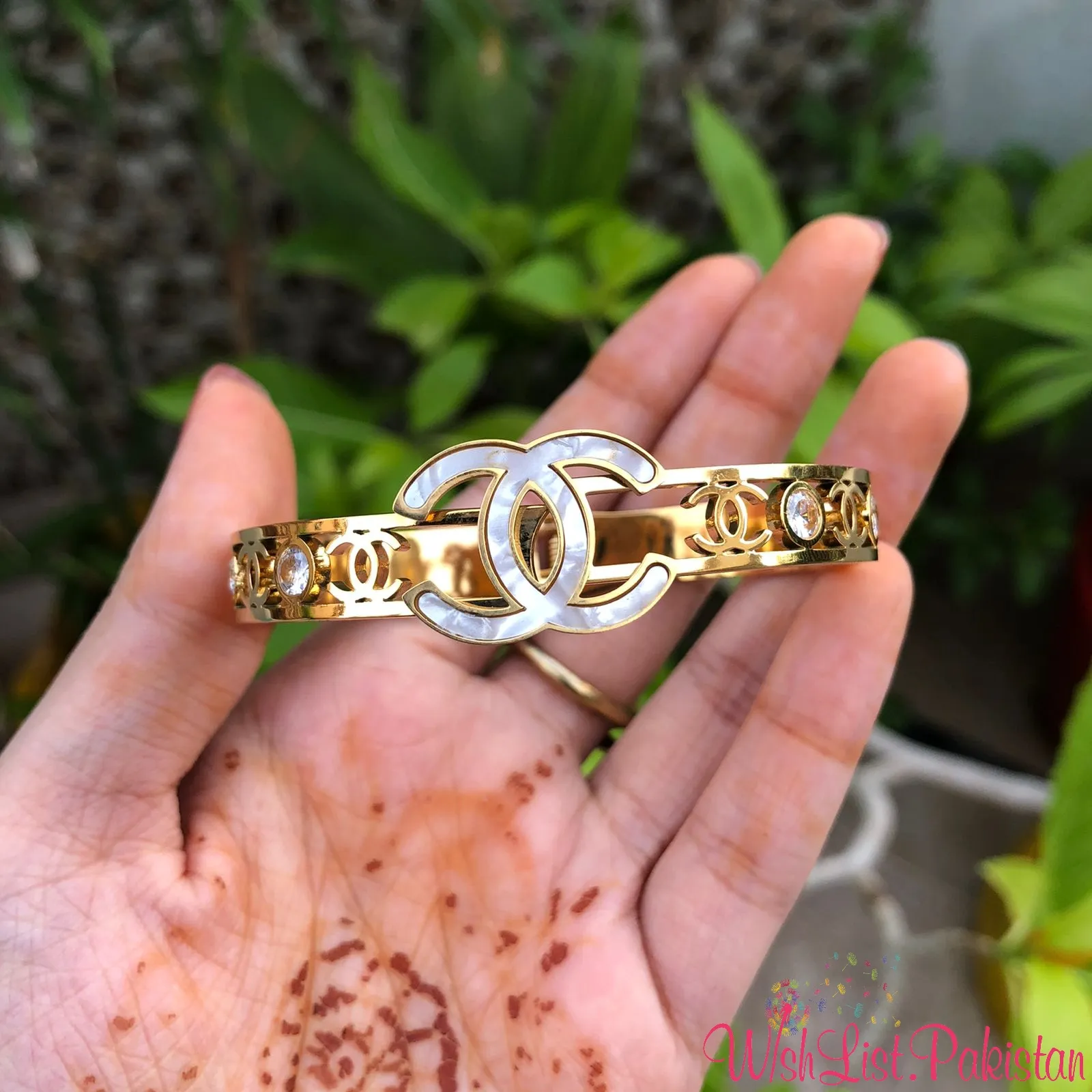 Chanel Bangle Best Price In Pakistan, Rs 1800