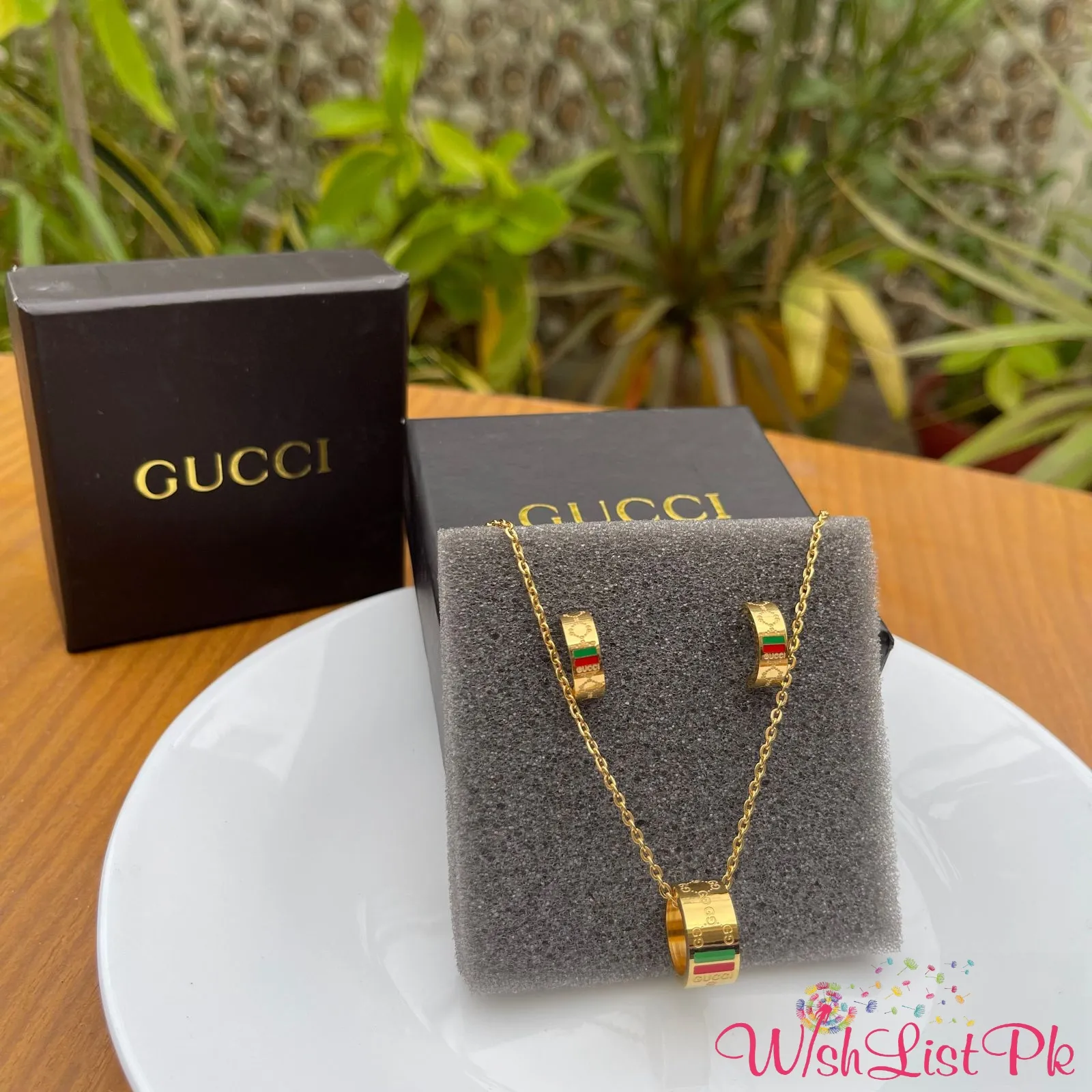 Best Price Gucci pendent set