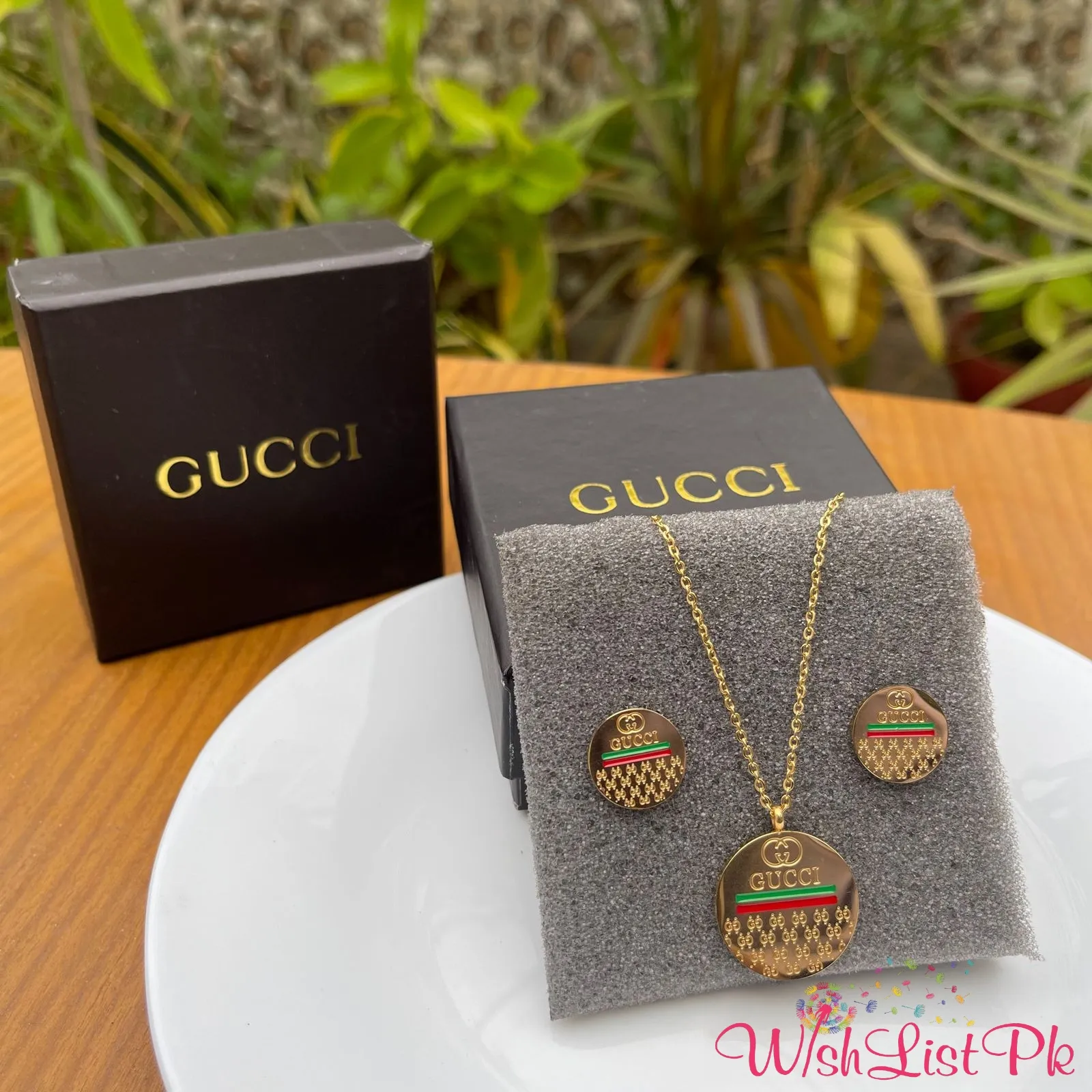 Gucci Round Jewelry Set