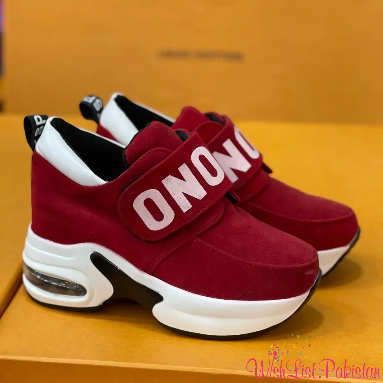 Best Price ONON Maroon Highshoes